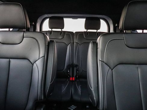 New 2026 Jeep Grand Cherokee L Limited RWD image 27