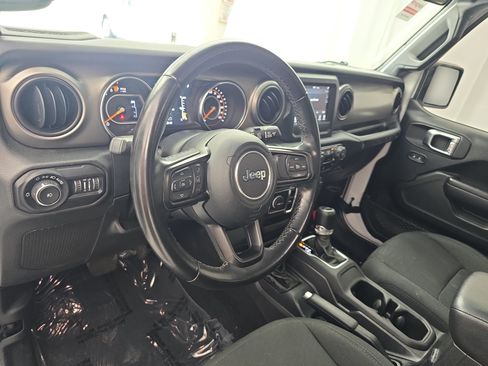 Used 2020 Jeep Wrangler Unlimited Sport S AWD/4WD image 15