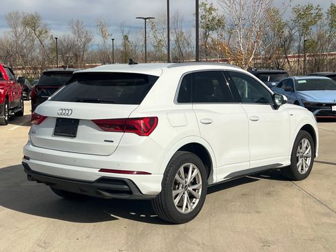 Used 2024 Audi Q3 2.0T Premium image 12