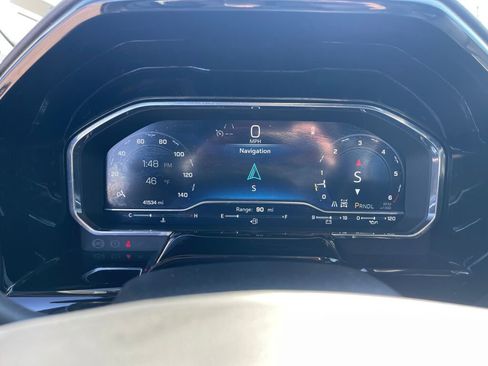 Used 2025 Chevrolet Silverado 1500 LT image 13