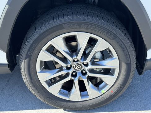 New 2025 Toyota RAV4 XLE Premium image 15
