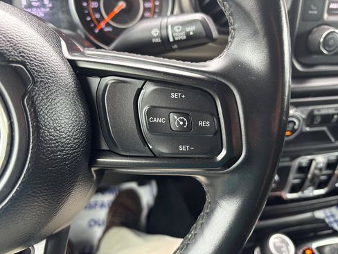 Used 2020 Jeep Wrangler Unlimited Sport S AWD/4WD image 16