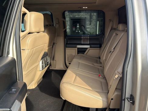 Used 2018 Ford F250 Lariat w/ Lariat Ultimate Package image 9