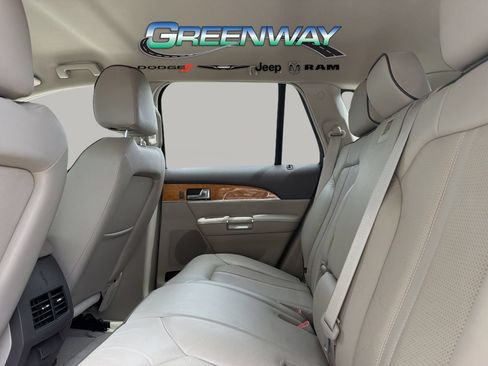 Used 2013 Lincoln MKX FWD image 14