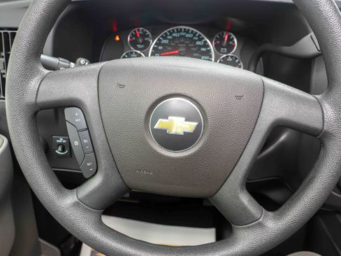 Used 2025 Chevrolet Express 3500 LT w/ LT Preferred Equipment Group RWD image 21