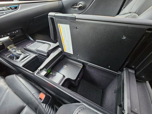 Used 2021 Lexus ES 350 w/ Luxury Package image 35