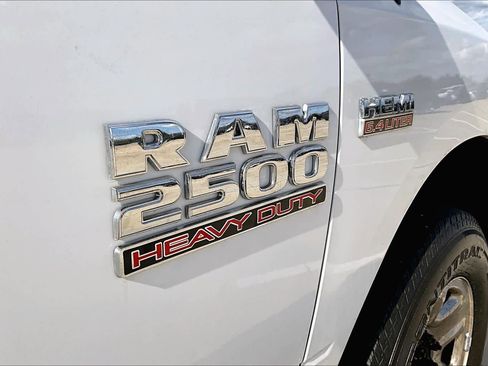 Used 2018 RAM 2500 Tradesman w/ Chrome Appearance Group image 27