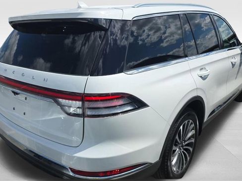 Used 2021 Lincoln Aviator Reserve w/ Elements Package Plus AWD/4WD image 4