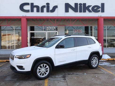 Used 2022 Jeep Cherokee Latitude Lux image 1