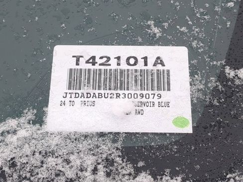 Certified 2024 Toyota Prius XLE image 18