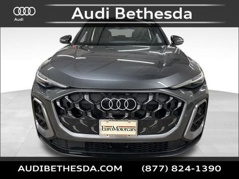 New 2025 Audi Q5 Premium Plus image 2