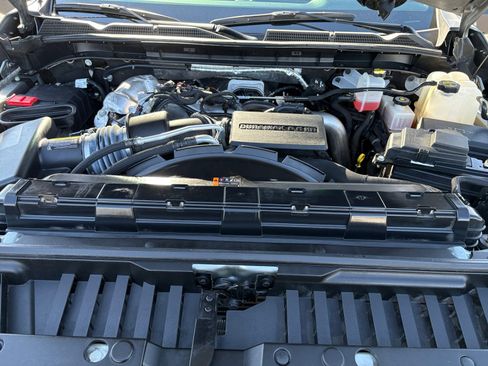 Used 2024 GMC Sierra 2500 AT4X w/ AT4X AEV Edition image 29