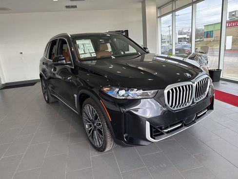 New 2026 BMW X5 xDrive40i image 2