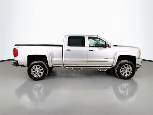 Used 2015 Chevrolet Silverado 2500 LTZ w/ LTZ Plus Package AWD/4WD image 10