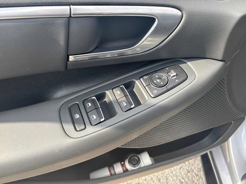 Used 2020 Hyundai Sonata SEL w/ Cargo Package image 16