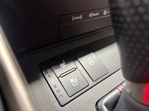Used 2018 Lexus IS 300 AWD image 15