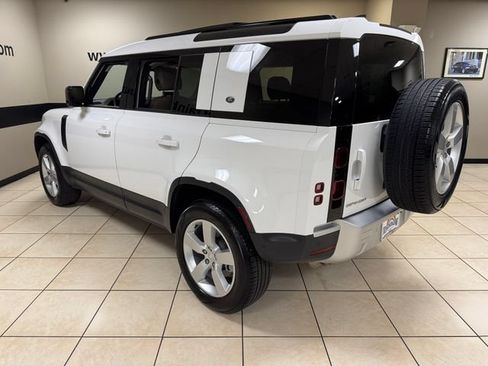Used 2024 Land Rover Defender 110 S AWD/4WD image 4
