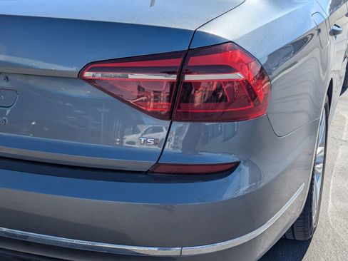 Used 2019 Volkswagen Passat 2.0T Wolfsburg FWD image 5