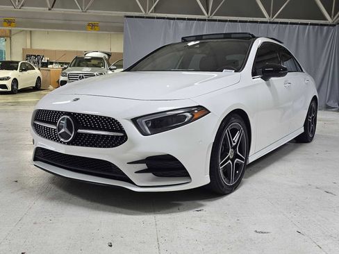 Certified 2022 Mercedes-Benz A 220 4MATIC image 9