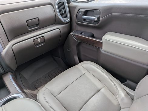 Certified 2020 GMC Sierra 1500 SLT w/ SLT Premium Plus Package AWD/4WD image 16