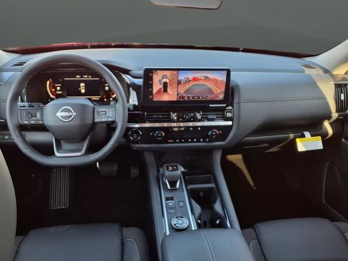 New 2026 Nissan Pathfinder SL image 35