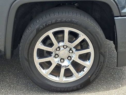 Used 2017 GMC Sierra 1500 Denali AWD/4WD image 29