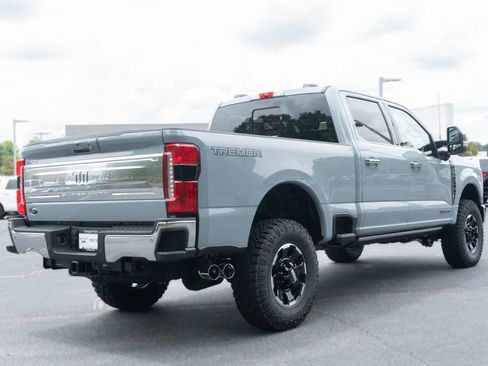 New 2026 Ford F250 King Ranch w/ Tremor Off-Road Package AWD/4WD image 10