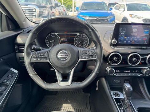 Certified 2023 Nissan Sentra SR FWD image 12
