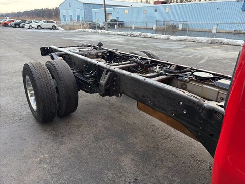 Used 2018 Chevrolet Silverado 3500 LT image 10