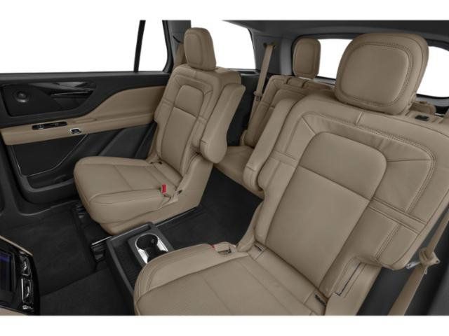 Used 2022 Lincoln Aviator Reserve w/ Elements Package Plus RWD image 13