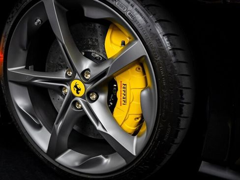 Used 2025 Ferrari SF90 Spider AWD/4WD image 14