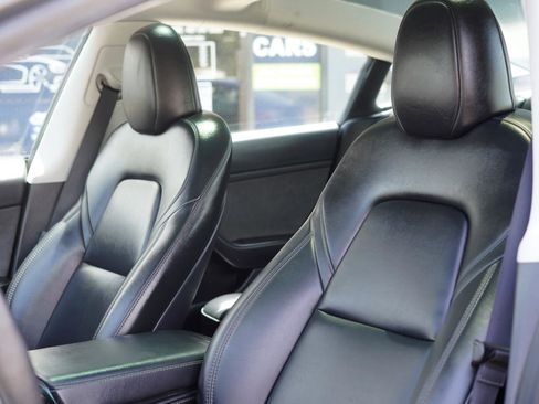Used 2023 Tesla Model 3 Standard Range RWD image 16