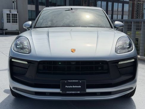 Certified 2022 Porsche Macan GTS w/ Premium Package Plus AWD/4WD image 6