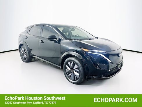 Used 2023 Nissan Ariya FWD image 1