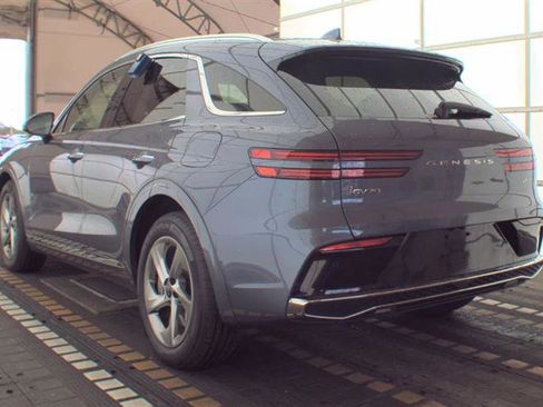 Used 2026 Genesis GV70 2.5T AWD/4WD image 12