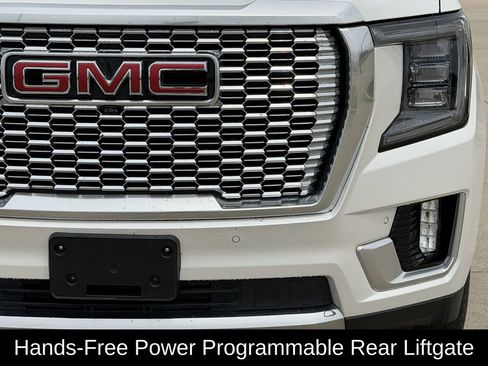 Used 2024 GMC Yukon Denali image 4