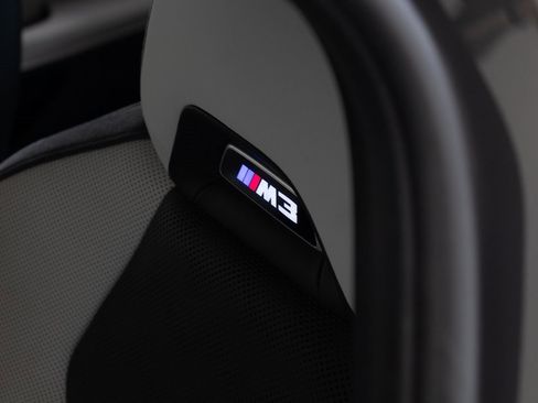 Used 2023 BMW M3 w/ M Carbon Exterior Package image 27