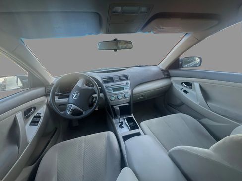 Used 2007 Toyota Camry LE FWD image 23