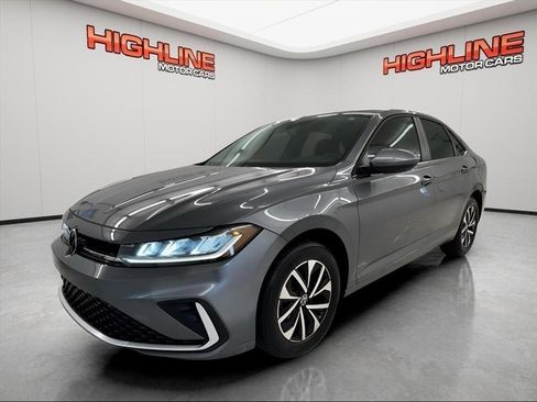 Used 2025 Volkswagen Jetta S FWD image 1