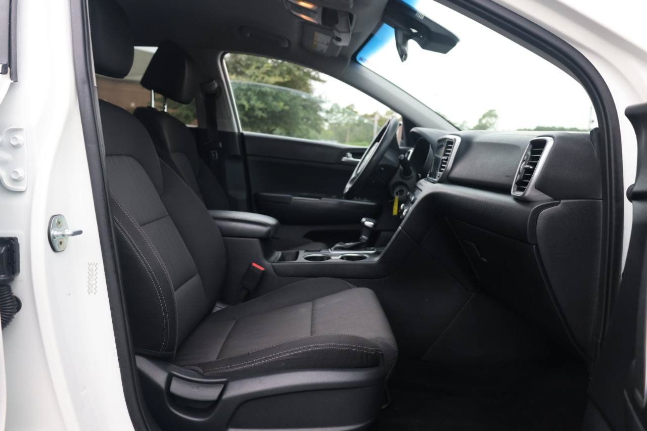 Used 2020 Kia Sportage LX FWD image 20