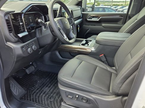 New 2026 Chevrolet Silverado 2500 LT w/ Trail Boss Package AWD/4WD image 7