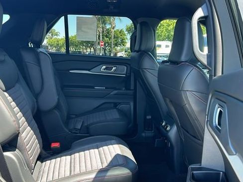 New 2026 Ford Explorer ST-Line RWD image 13
