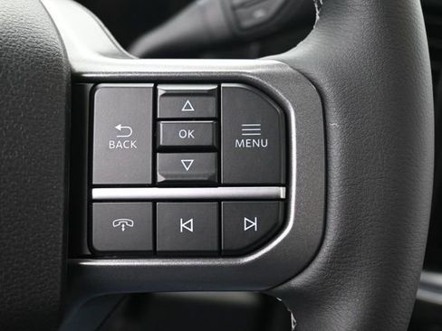 New 2026 Ford F250 Lariat w/ Black Appearance Package AWD/4WD image 17