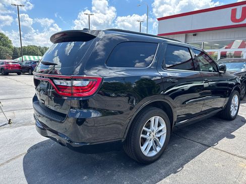 Used 2023 Dodge Durango R/T AWD/4WD image 5