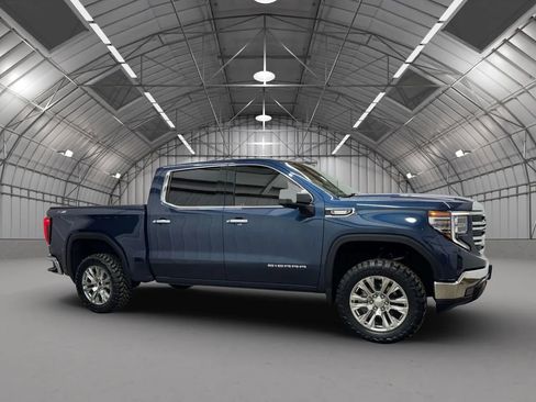 Used 2022 GMC Sierra 1500 SLT image 8