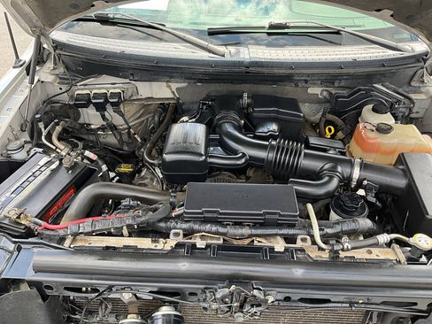 Used 2010 Ford F150 Lariat AWD/4WD image 19