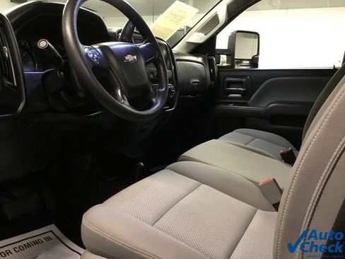 Used 2019 Chevrolet Silverado 2500 W/T w/ WT Convenience Package AWD/4WD image 27