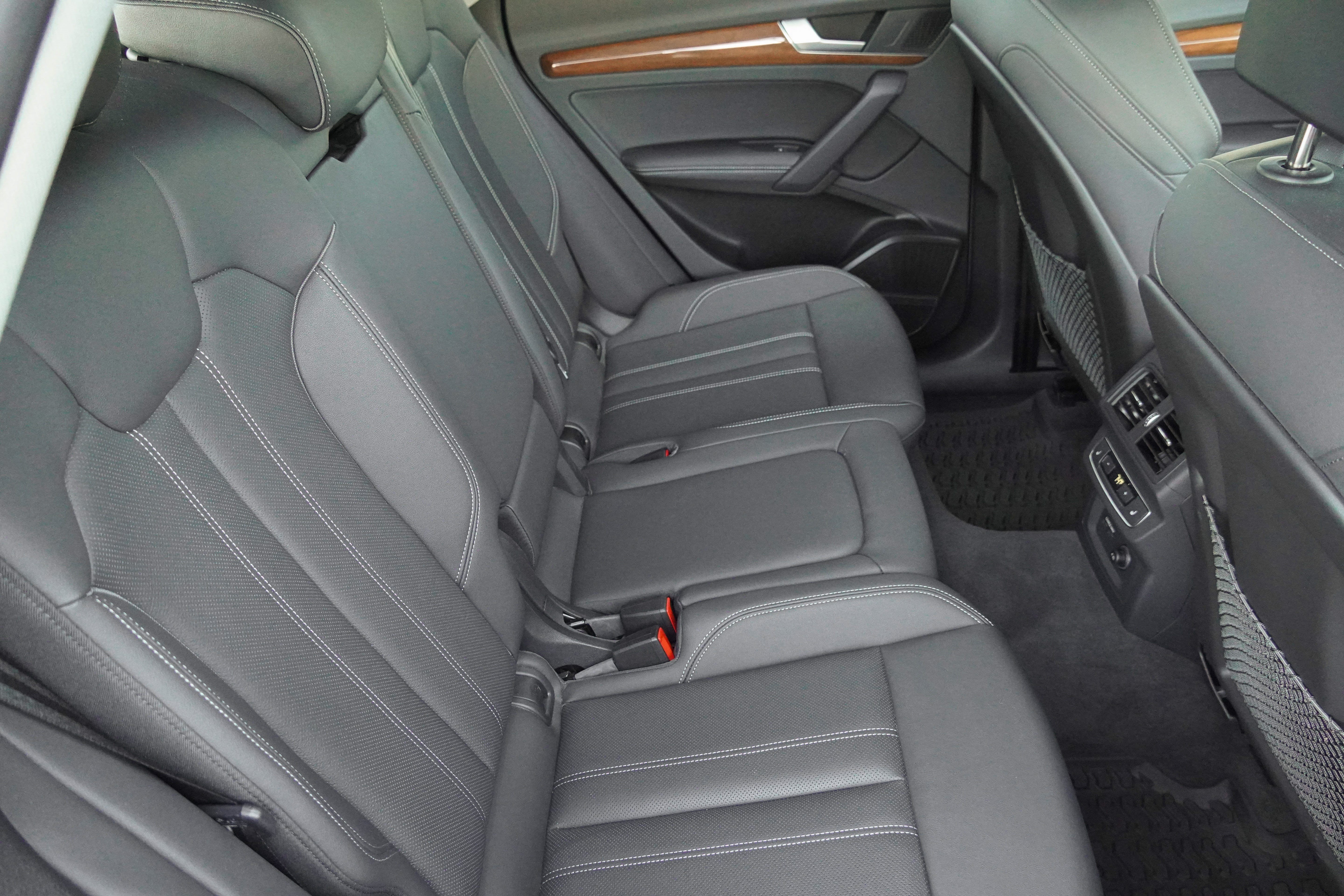 Used 2023 Audi Q5 2.0T Prestige AWD/4WD image 34