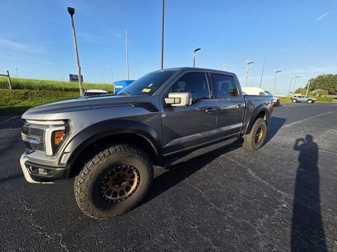 Used 2024 Ford F150 Raptor AWD/4WD image 9