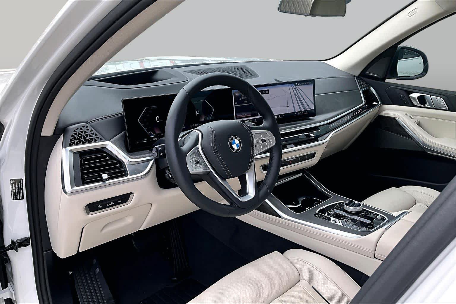 Used 2026 BMW X7 xDrive40i AWD/4WD image 16